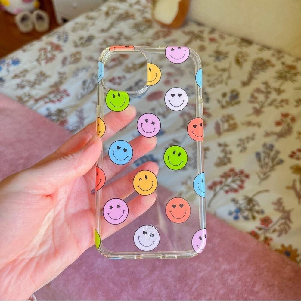 Velvet Caviar Have a Nice Day Smiley Print iPhone 13 Case Pink